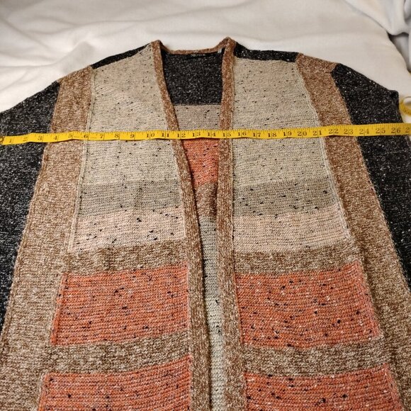 Nic + Zoe Tan and Gray Sleeveless Cardigan, Medium - Picture 5 of 7